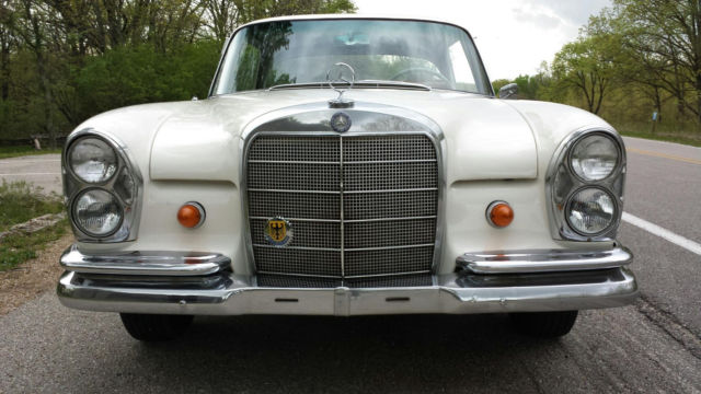 1963 Mercedes-Benz 200-Series W111 - photo 3
