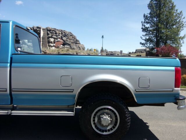1993 Ford F-250 XLT - photo 11