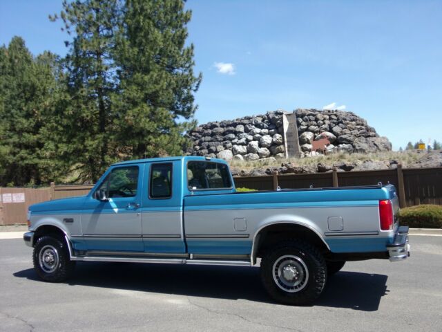 1993 Ford F-250 XLT - photo 2