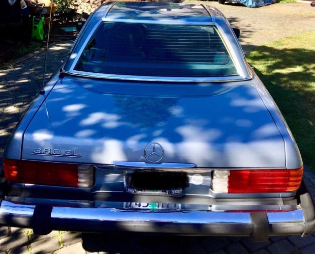 1983 Mercedes-Benz 300-Series Leather - photo 2