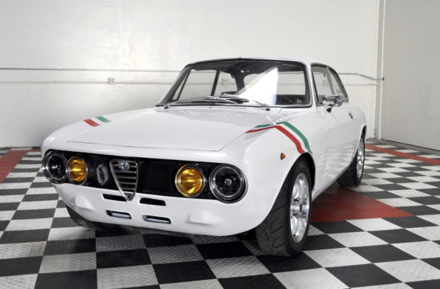 1971 Alfa Romeo GTV - photo 9