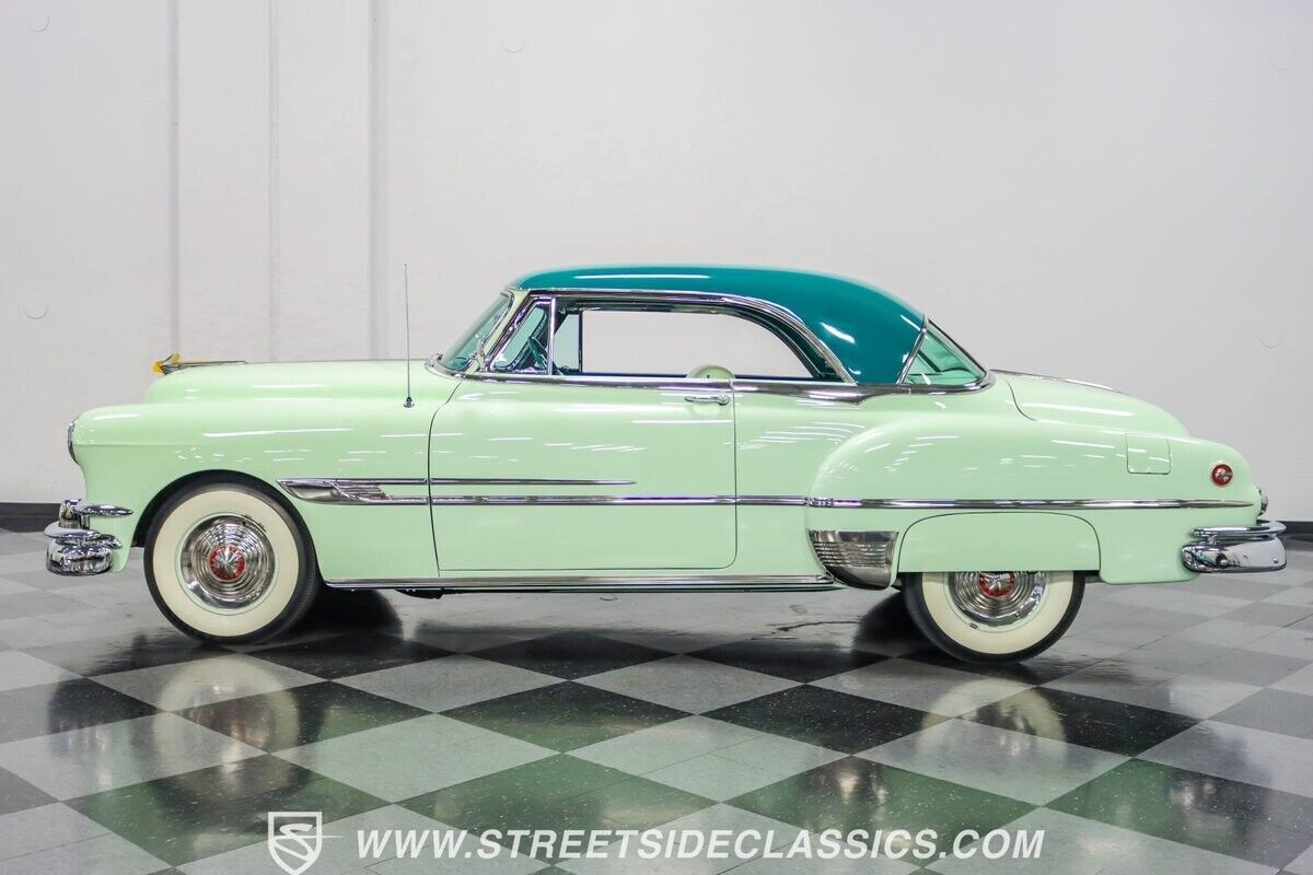 1952 Pontiac Chieftain Super Deluxe Catalina 2 Door Hardtop - photo 3