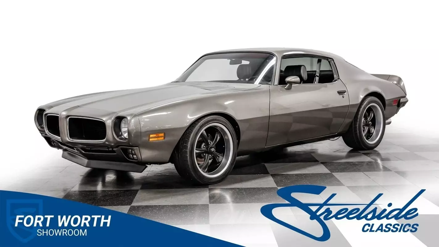 1970 Pontiac Firebird Restomod