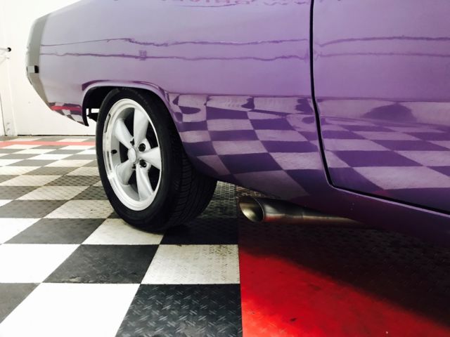 1972 Dodge Dart Swinger - photo 8