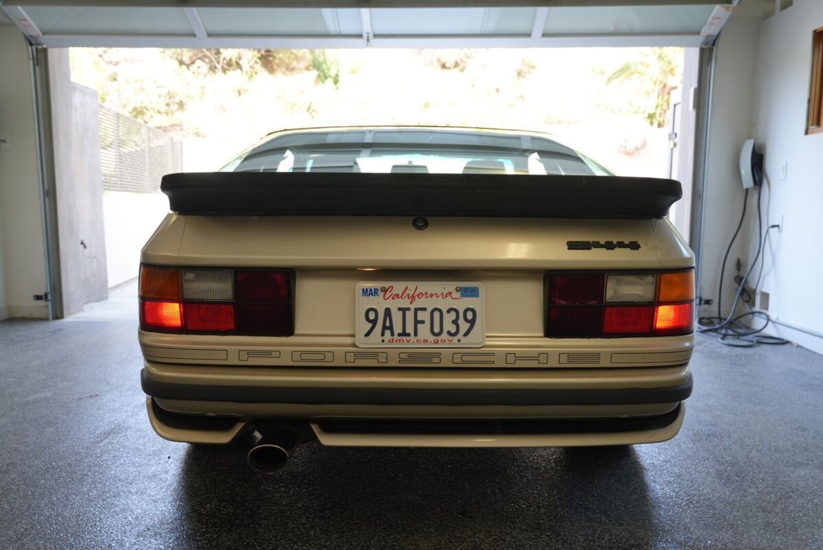 1989 Porsche 944 - photo 7