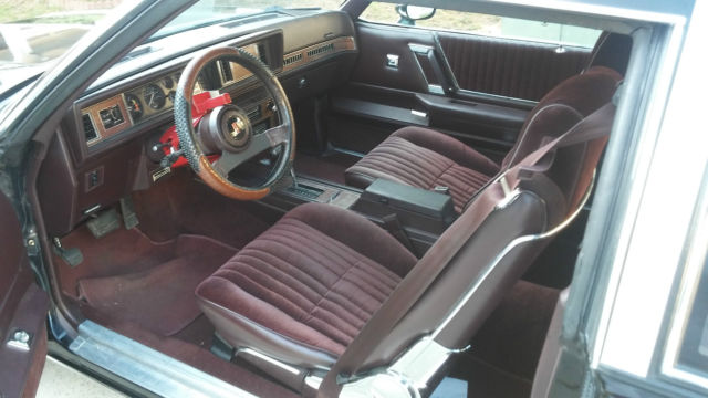 1988 Oldsmobile Cutlass Supreme Classic Coupe 2-Door - photo 11