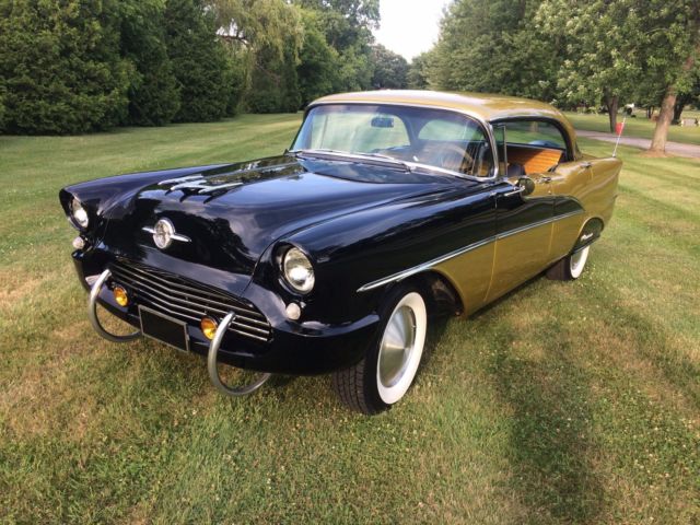W.W. AND THE DIXIE DANCEKINGS, BURT REYNOLDS 1955 Oldsmobile Other