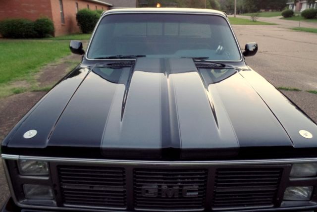 1985 Chevrolet Silverado 1500 swb truck c-10 chevy c/k1500 pro SS - photo 4