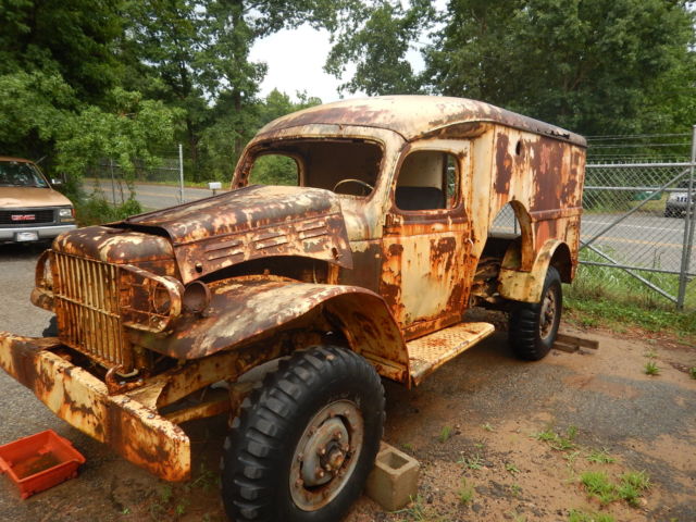 WW2 1941 Dodge WC-27 Field Ambulance 1941 Dodge WC-47