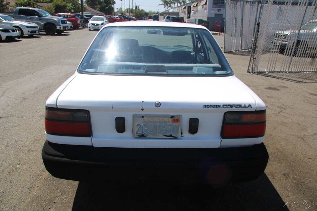 1988 Toyota Corolla - photo 5