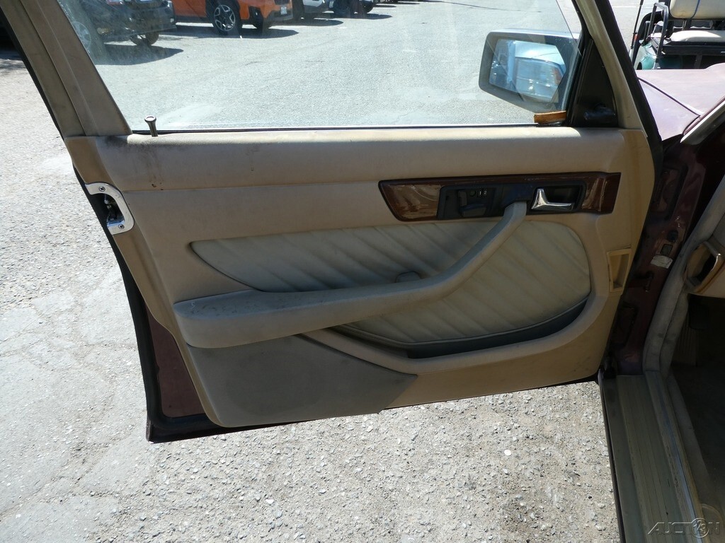 1991 Mercedes-Benz 300-Series 350 SDL - photo 12