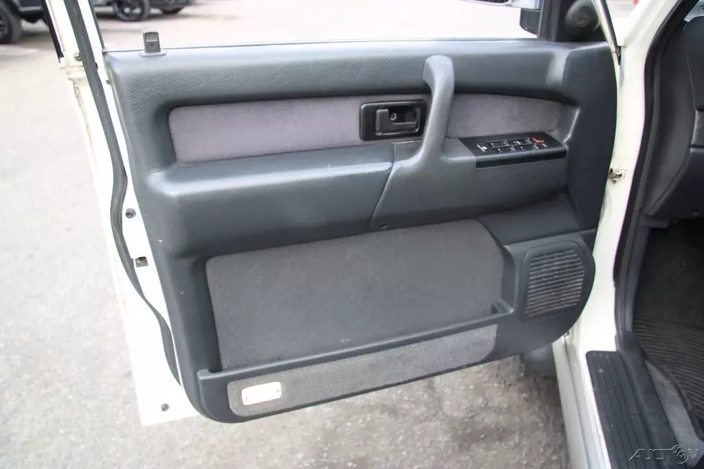 1994 Isuzu Trooper - photo 11