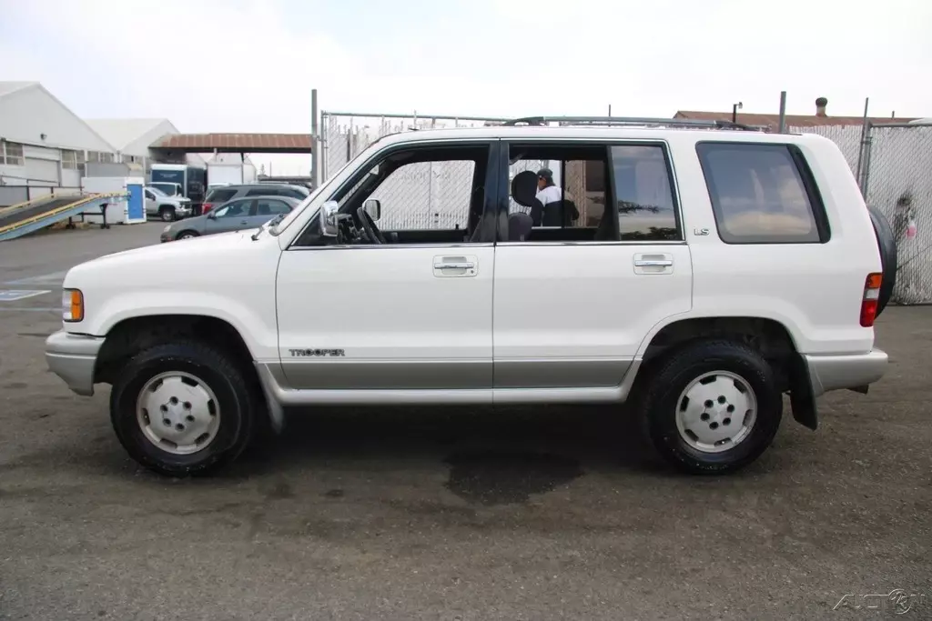 1994 Isuzu Trooper - photo 3