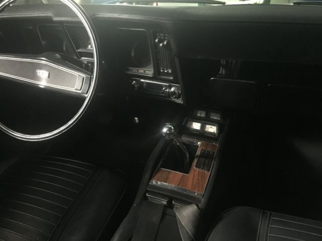 1969 Chevrolet Camaro SS396 - photo 10