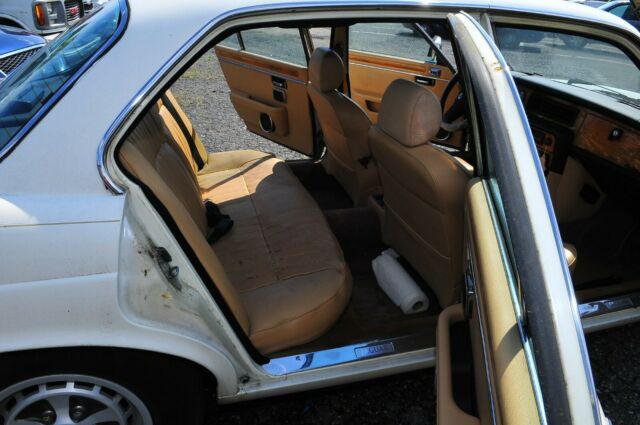 1987 Jaguar X-Type XJ6 - photo 12