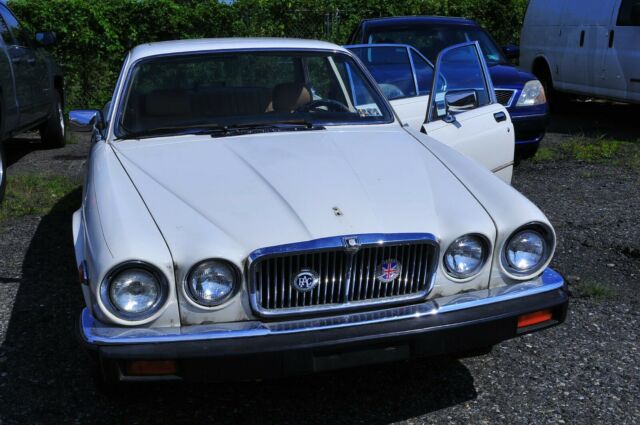1987 Jaguar X-Type XJ6 - photo 3