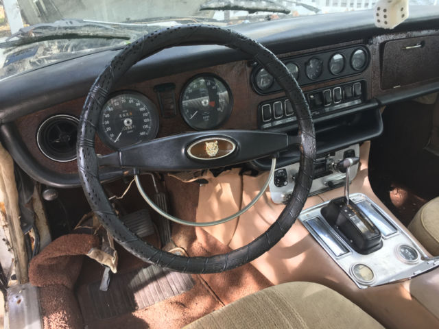 1971 Jaguar XJ - photo 10