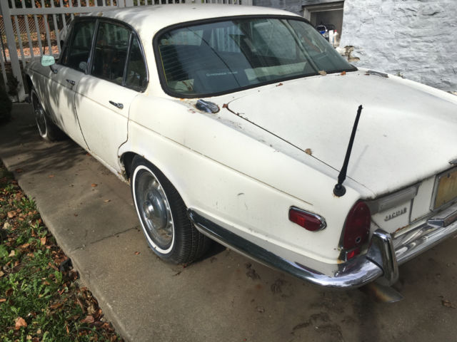 1971 Jaguar XJ - photo 4