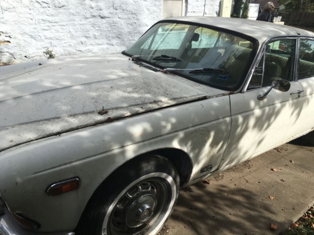 1971 Jaguar XJ - photo 6