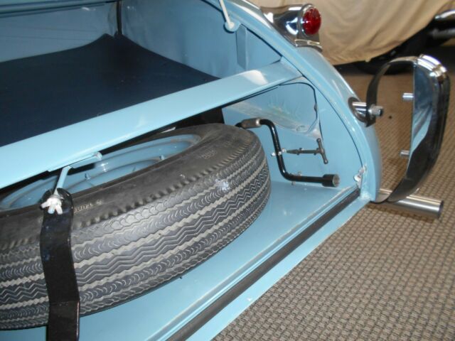 1955 Jaguar XK120 - photo 5
