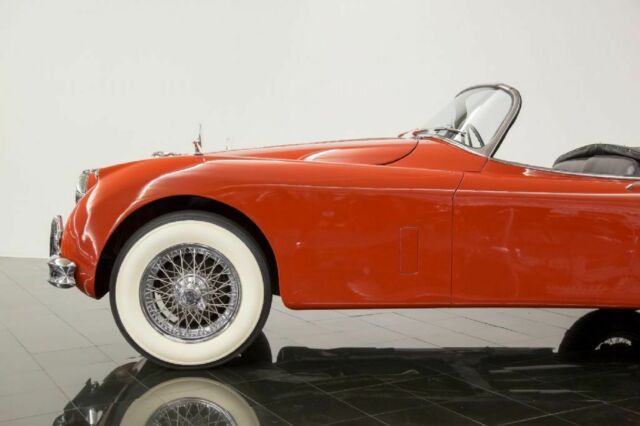1959 Jaguar XK150 SE Roadster -- - photo 7