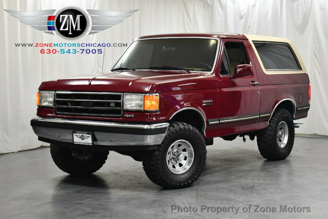 XLT 2 dr SUV Manual Gasoline 5.0L 8 Cyl Burgundy 1991 Ford Bronco XLT