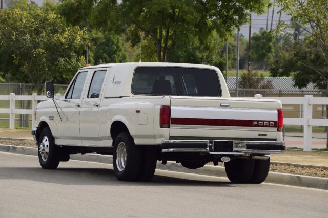 1991 Ford F-350 XLT LARIAT-CREW CAB-DUALLY-EXTRA CLEAN - photo 9