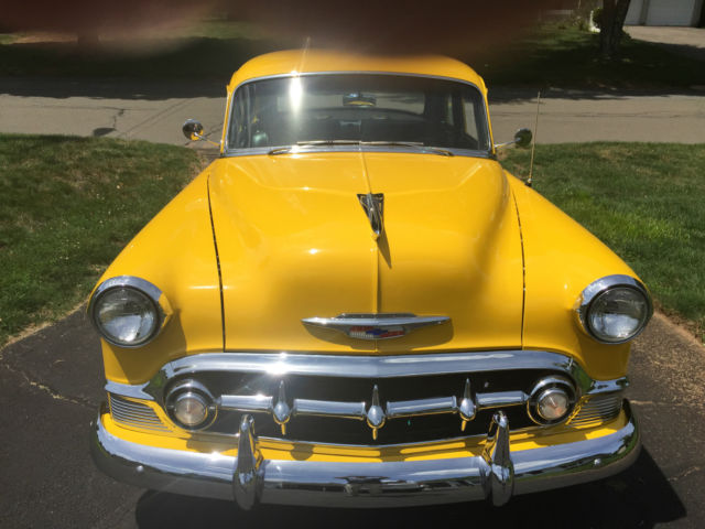 year 1953 body style 2S color yellow 1953 Chevrolet Bel Air/150/210 lot chrome