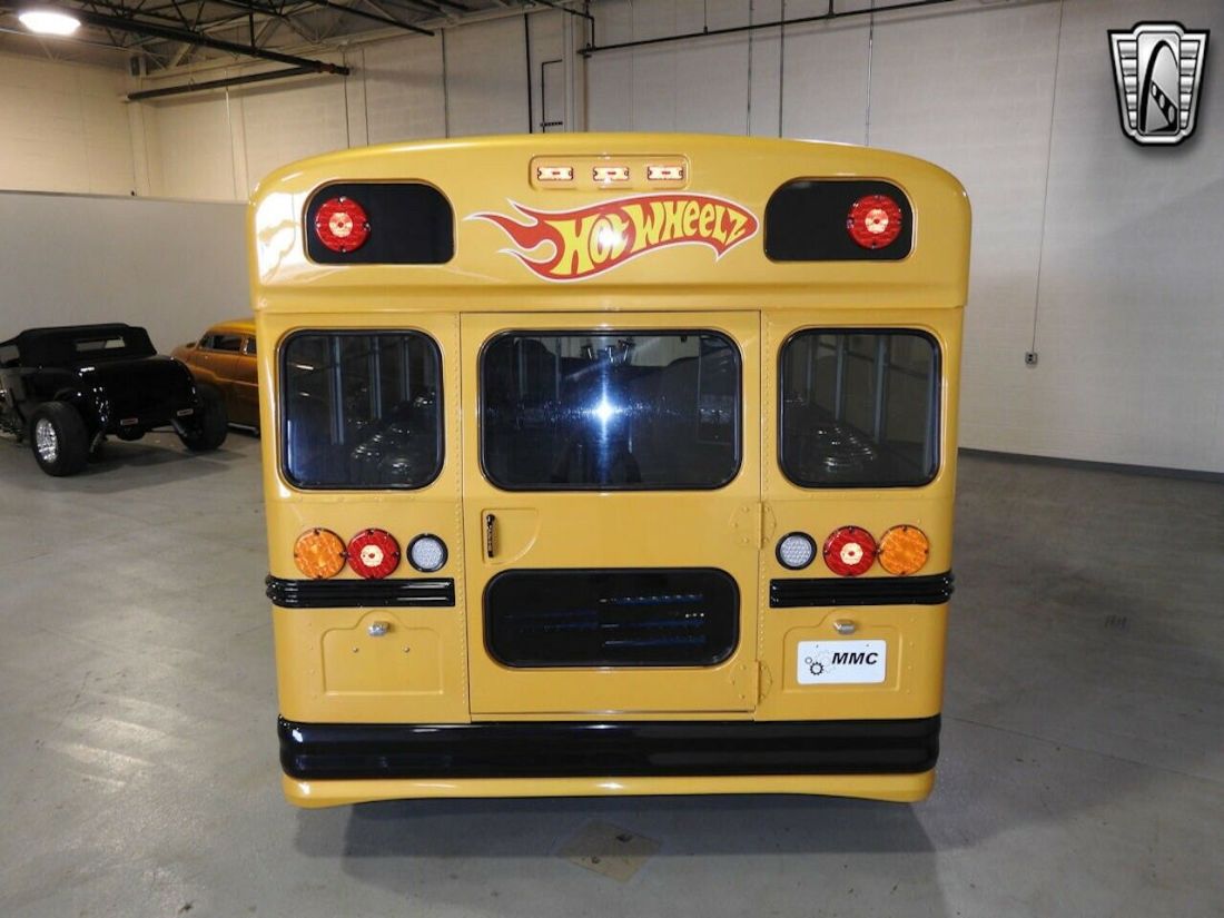 1985 GMC Vandura G2500 - photo 5