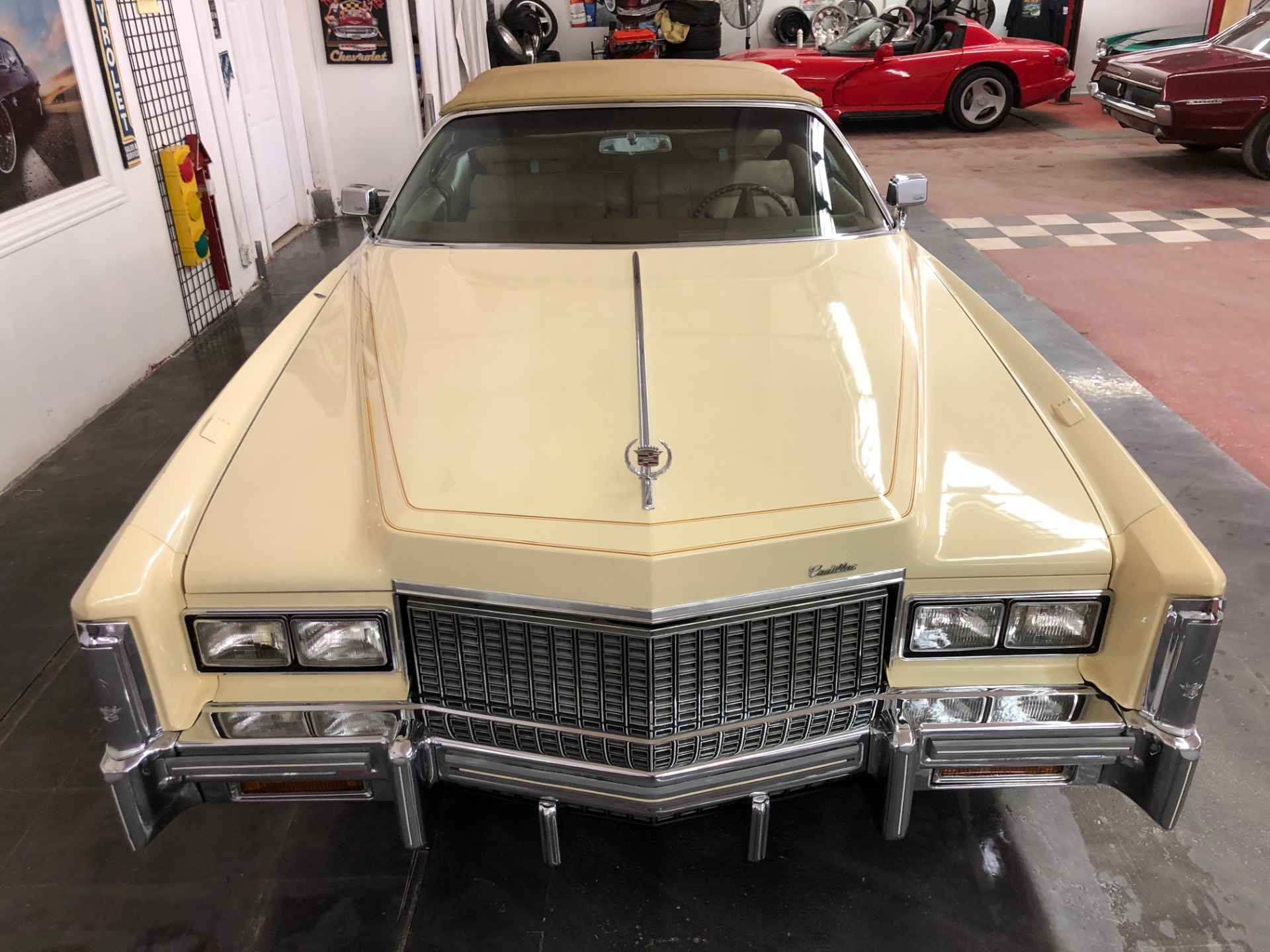 1976 Cadillac Eldorado -500 CID-GREAT CLASSIC CONVERTIBLE-LOW MILES-VIDEO - photo 8