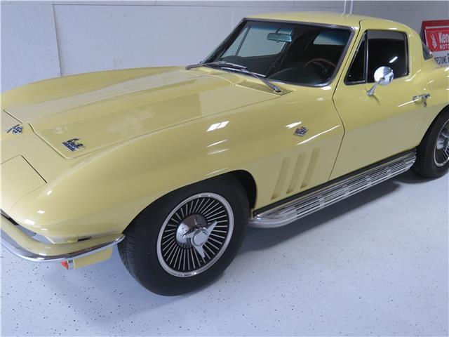 1966 Chevrolet Corvette Coupe - photo 3