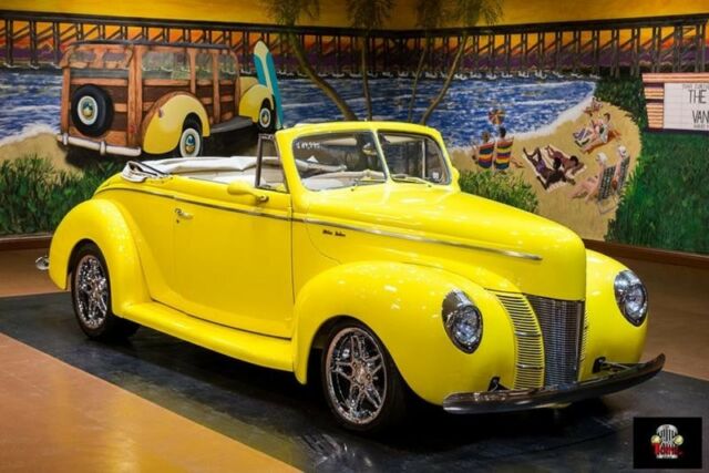 1940 Ford Deluxe Convertible Street Rod - photo 13
