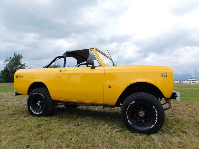 Yellow International Scout 1973 International Harvester Scout