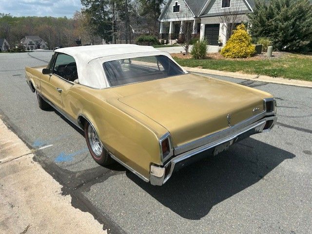 1967 Oldsmobile Cutlass - photo 2