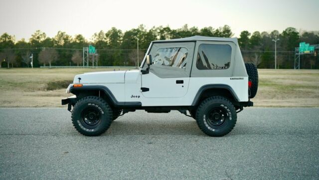 1990 Jeep Wrangler YJ - photo 4