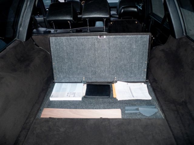 1989 Mercedes-Benz 300-Series TE - photo 13