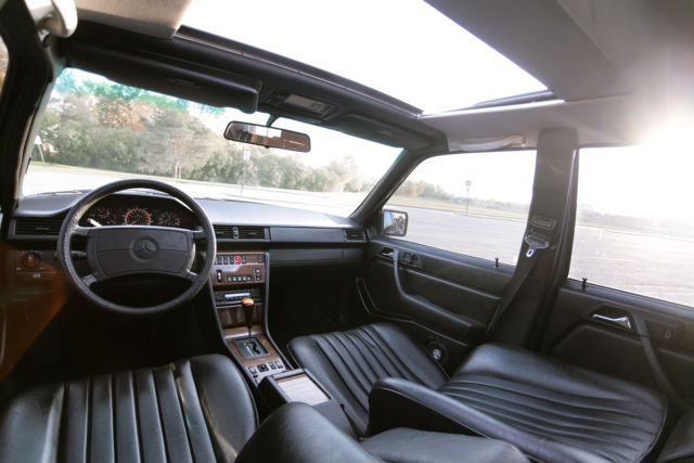 1989 Mercedes-Benz 300-Series TE - photo 6