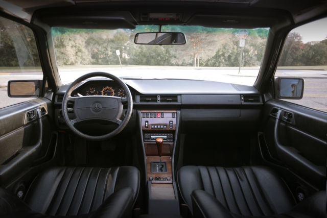 1989 Mercedes-Benz 300-Series TE - photo 7