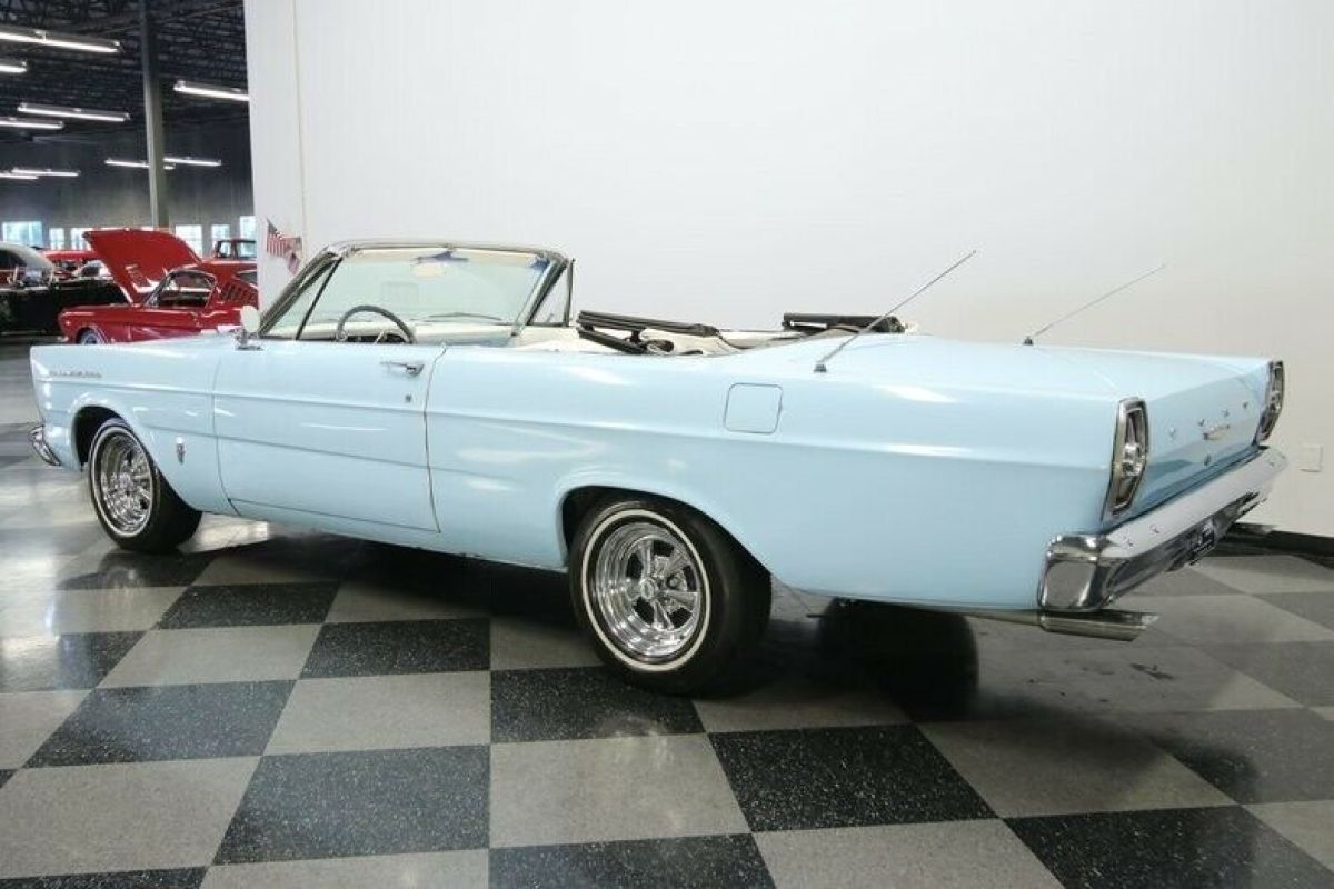 1965 Ford Galaxie 500 Convertible - photo 9