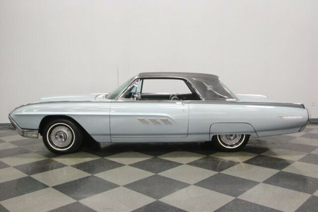 1963 Ford Thunderbird Landau - photo 3
