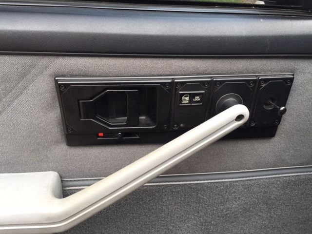 1985 Chevrolet Camaro - photo 9
