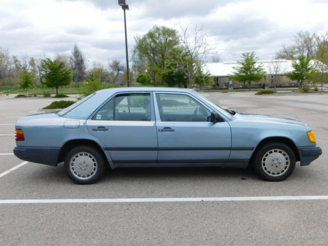 1986 Mercedes-Benz 300-Series ,No Reserve,6 cyl,300E,Model 124,4-door,Automatic - photo 3