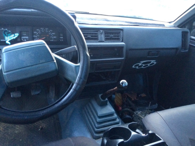 1989 Nissan Other Pickups SE - photo 11
