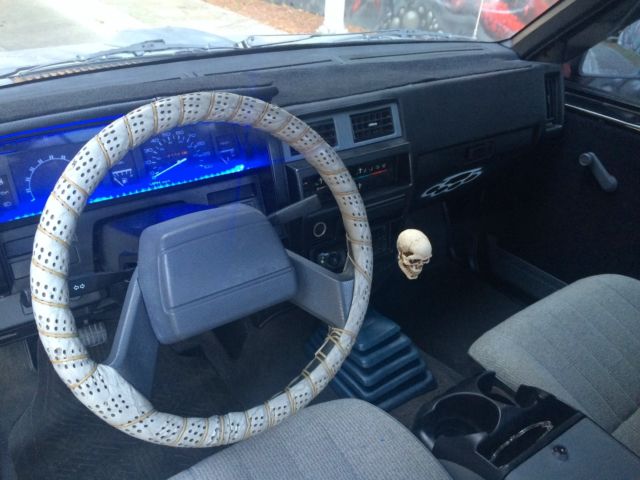 1989 Nissan Other Pickups SE - photo 12