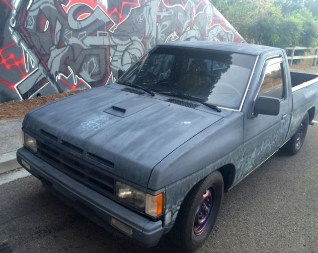 1989 Nissan Other Pickups SE - photo 2