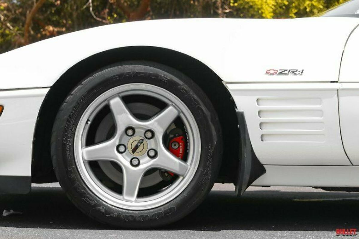 1991 Chevrolet Corvette - photo 6