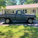 ~~~ No reserve 1983 short bed Chevy Scottsdale C10  No reserve ~~~