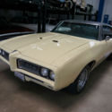 0 Miles 400 V8 Automatic2 Dr Hardtop