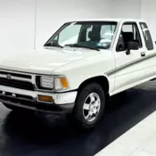 1 Owner/2.4L EFI I4/4-Speed Auto/Up & Coming Collectible/Solid Hauler
