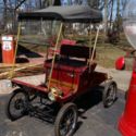 1901 Ford Horseless Carriage Replica by Vintage reproductions